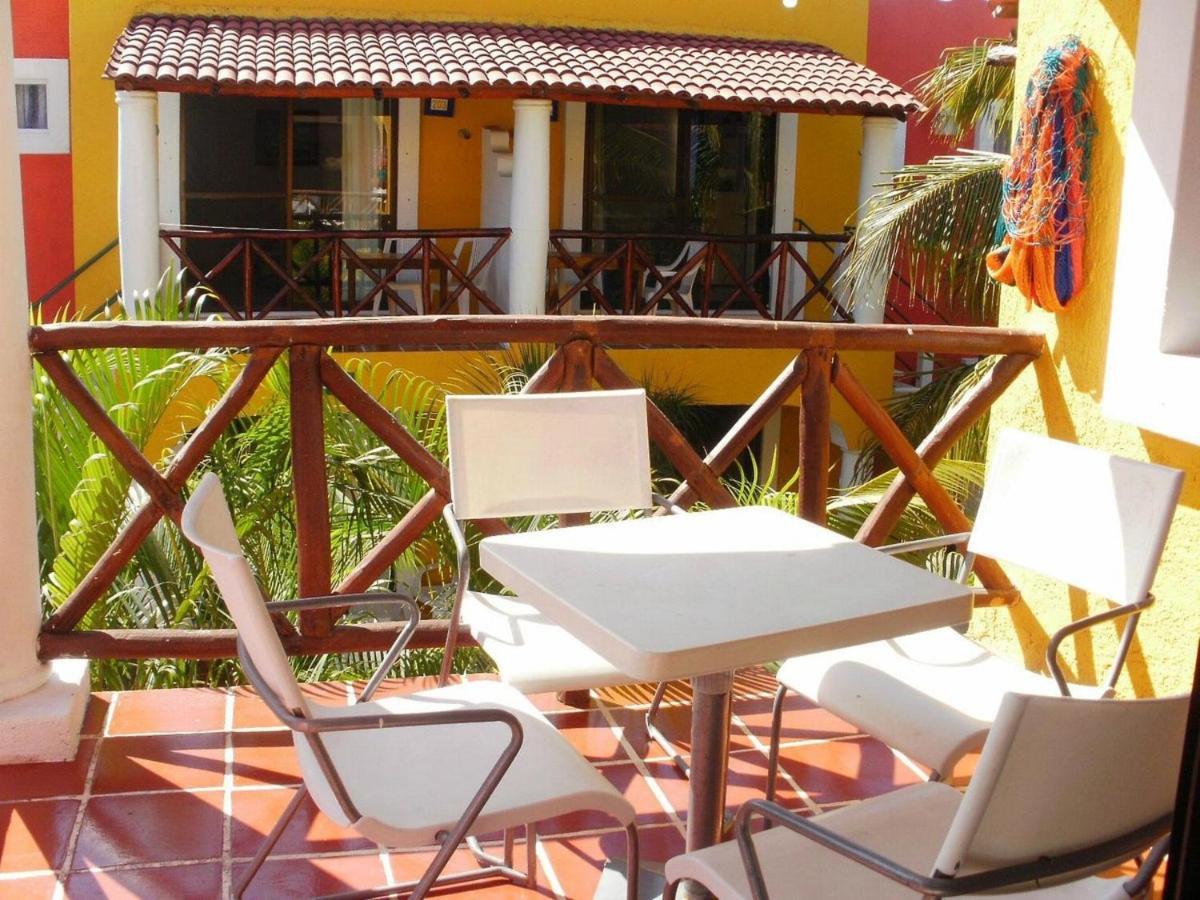 Hotel Acuario Playa Del Carmen Exterior foto